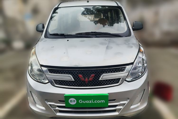Used Wuling Rongguang V 2015 1.5L Practical Version
