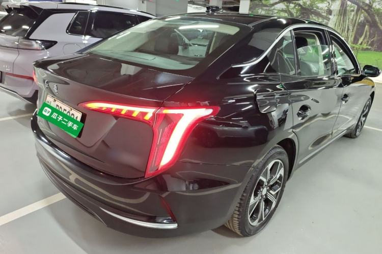 Used Hongqi E-QM5 2023 Revised Version Basic Travel Edition Rear Right 45 Deg