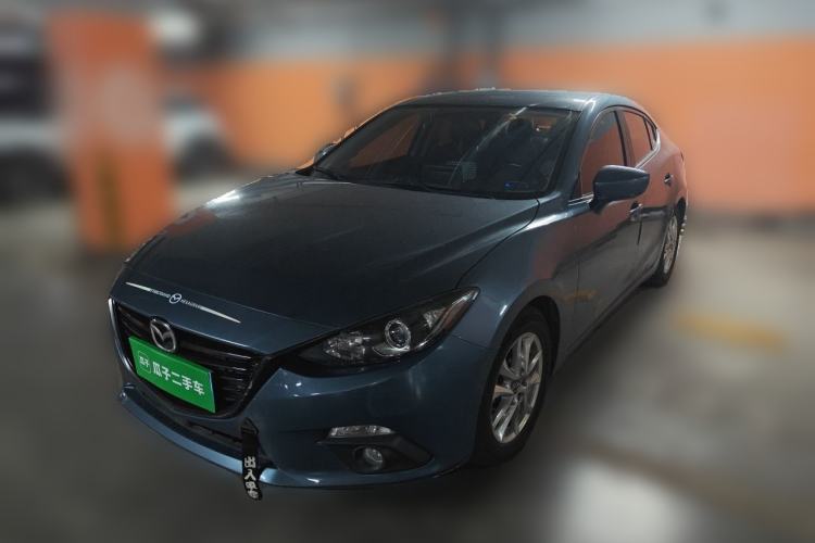Used Mazda 3 Axela 2016 Sedan 1.5L Automatic Comfort Model