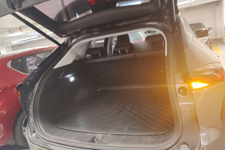 Used CHANGAN OSHAN Z6 2022 Blue Whale 1.5T DCT Smart Navigation Model
