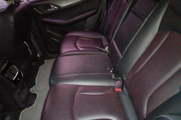 Used Baojun 560 2015 1.8L manual luxury version