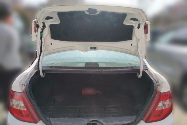 Used BYD F3 2015 Energy-Efficient Model 1.5L Manual Comfort Edition Trunk