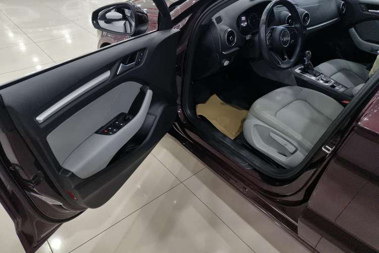 Used Audi A3 2019 Limousine 35 TFSI Ambition China VI
