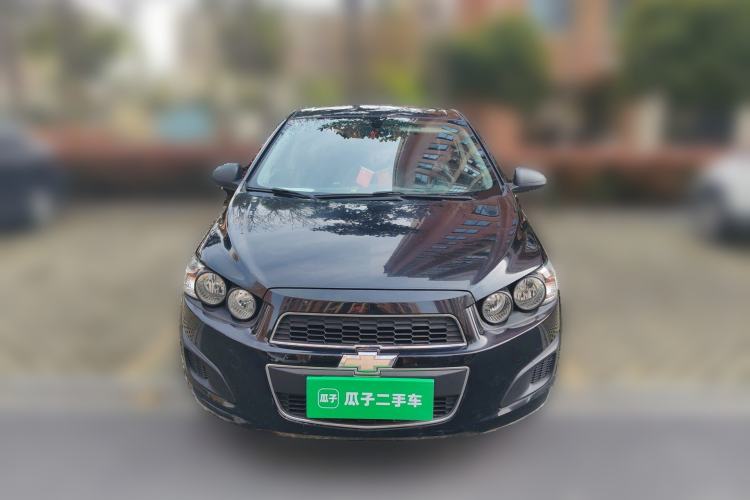 Used Chevrolet Aveo Sonic 2011 Sedan 1.4L MT SL
