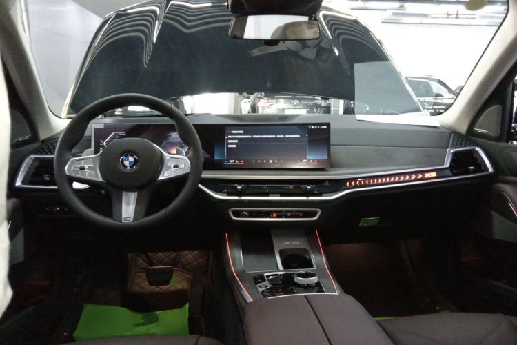 Used BMW X5 2026 Model, xDrive 30Li Prestige M Sport Night Package