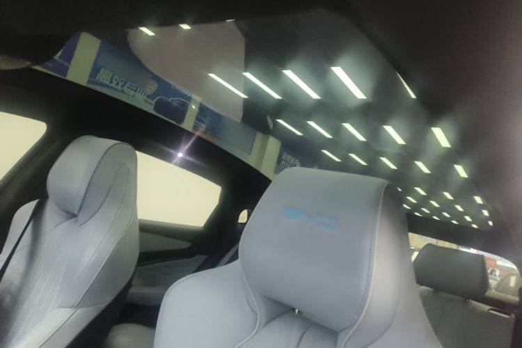 Used BYD Seal 2022 550 km Standard Range Rear-Wheel Drive Elite Version