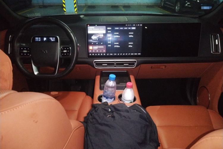 Used Li Auto L9 2022 Max model
