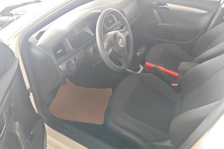 Used Volkswagen Lavida 2013 Revised Classic 1.6L Manual Fashion Edition Driver Seat