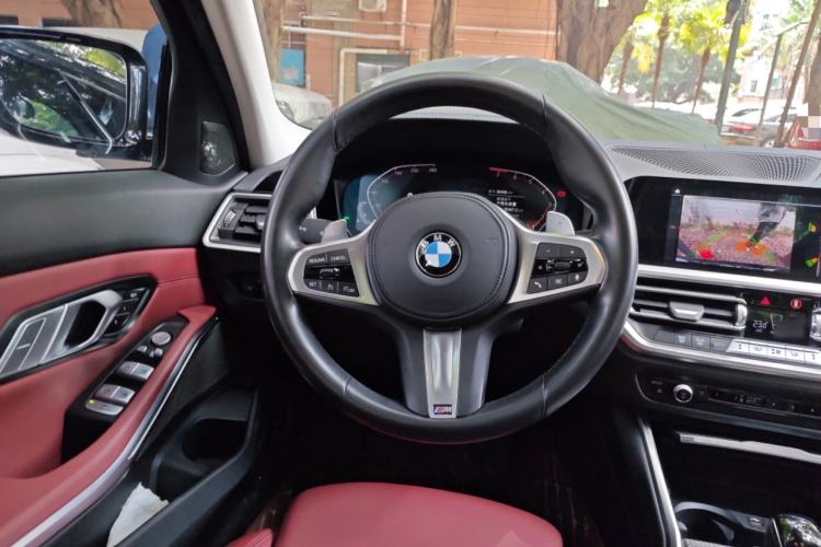 Used BMW 3 Series 2022 325i M Sport Night Edition Package Steering Wheel