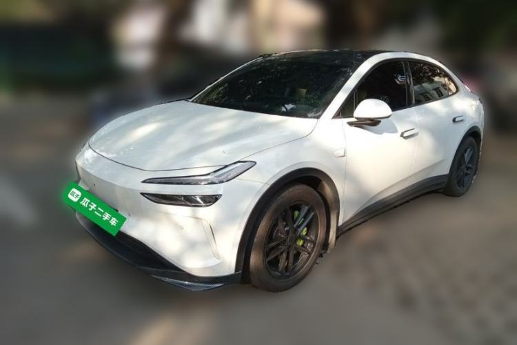 Used ONVO L60 2024 60 kWh Rear-Drive Version