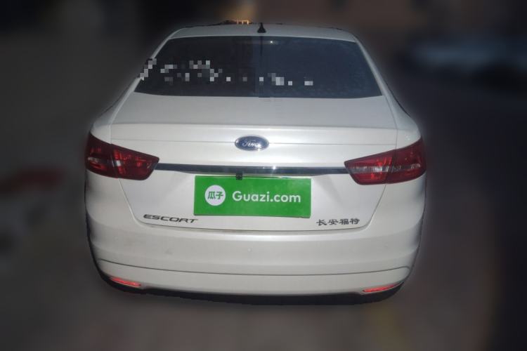 Used Ford Escort 2015 1.5L Automatic Fashion Model
