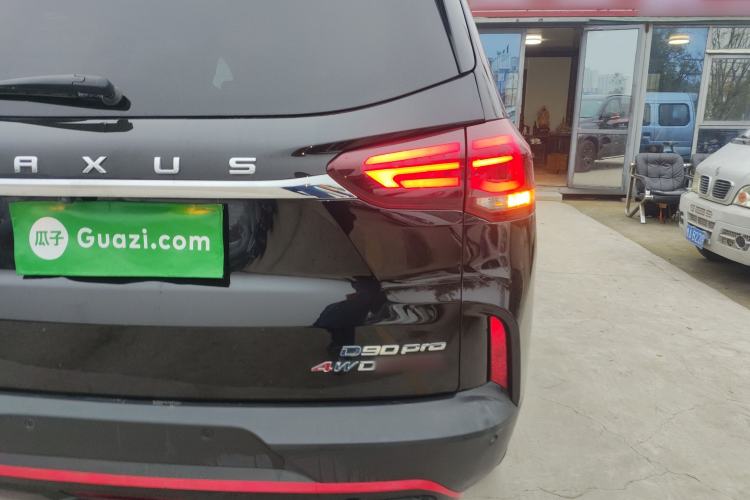 Used SAIC MAXUS D90 Pro 2023 2.0T Diesel 4x4 Comfort Edition 7-Seater
