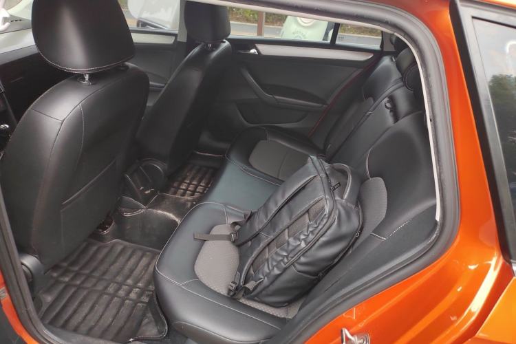 Used Volkswagen Santana 2015 Haval H6 1.6L Automatic Comfort Model