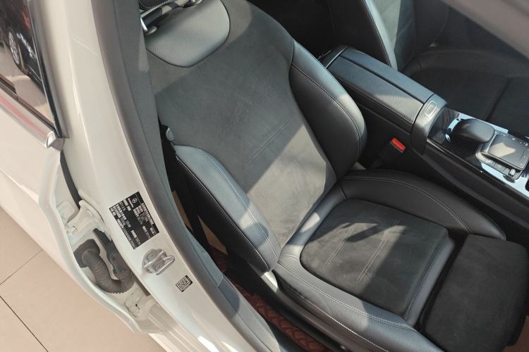 Used Mercedes-Benz A-Class 2021 A 200 L Sport Sedan Fashion Model
