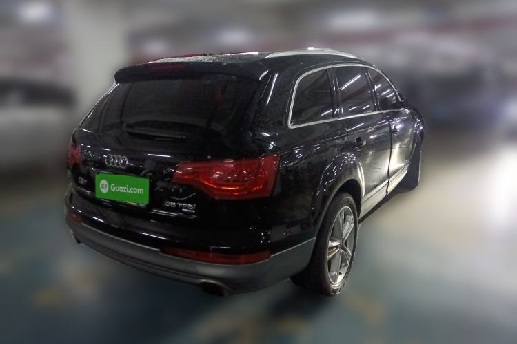 Used Audi Q7 2014 35 TFSI Sport Edition Rear Right 45 Deg