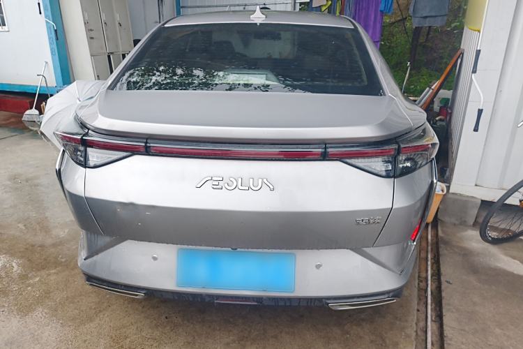 Used Dongfeng Aeolus Yixuan 2021 230T Automatic Chasing Shadow Edition Rear