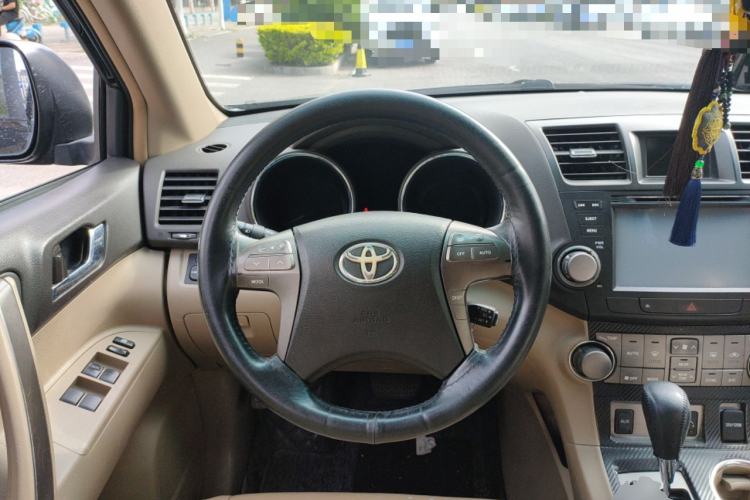 Used Toyota Highlander 2009 2.7L Two-Wheel Drive 7-Seater Luxury Navigation Edition Steering Wheel