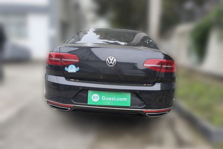 Used Volkswagen Magotan 2018 Facelift 330TSI DSG Luxury Model Rear