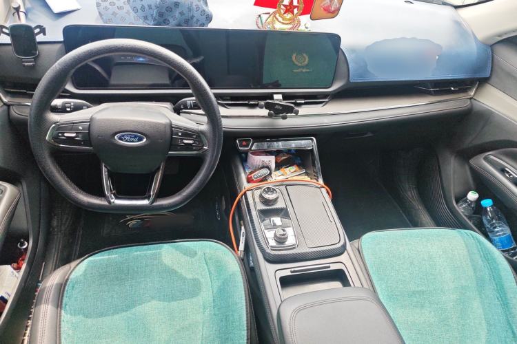 Used Ford Equator Sport 2022 EcoBoost 170 Premier Edition Center Console