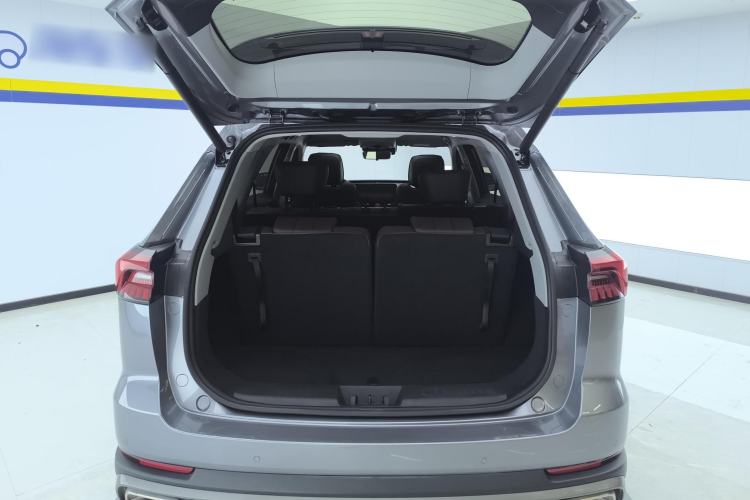 Used Chery Tiggo 8 PRO 2024 Champion Edition 290T Two-Wheel Drive Peak Version 7 Seats
