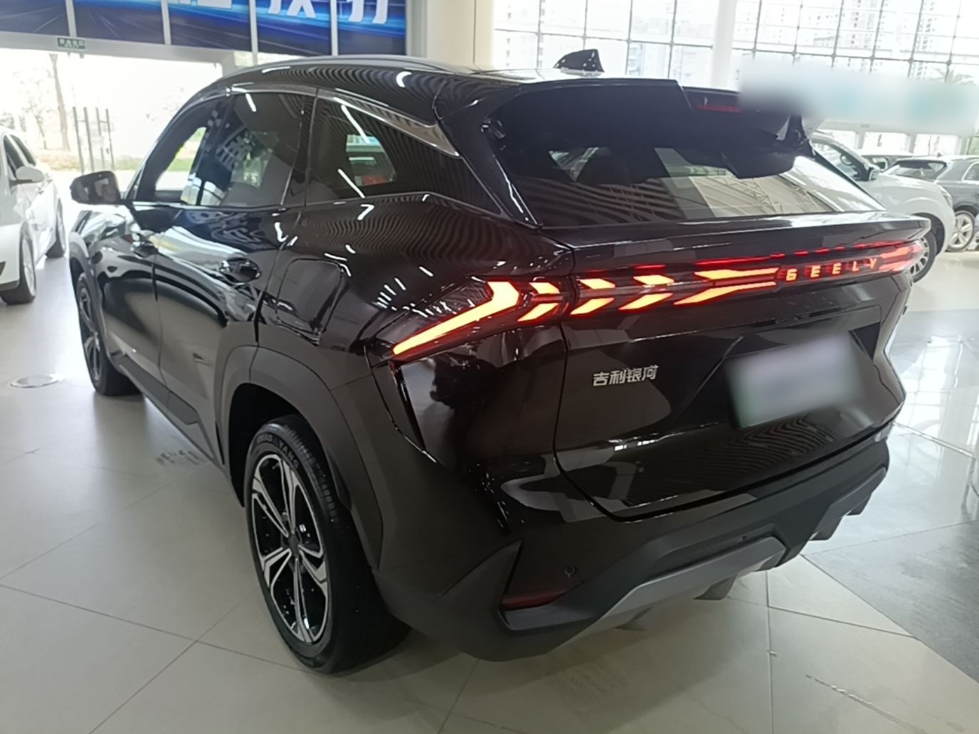 Geely Galaxy L7 2023 1.5T 115 km PLUS — снимка 4