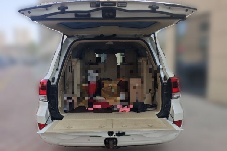 Used Toyota Land Cruiser 