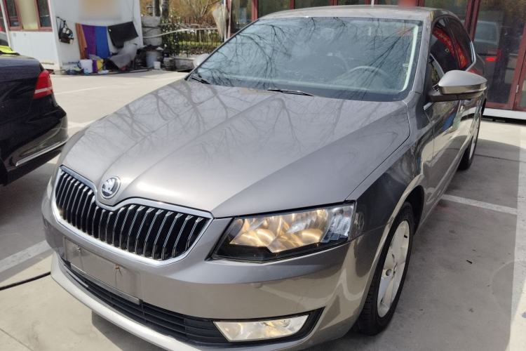 Used Skoda Octavia 2015 1.6L Automatic Yijie Edition