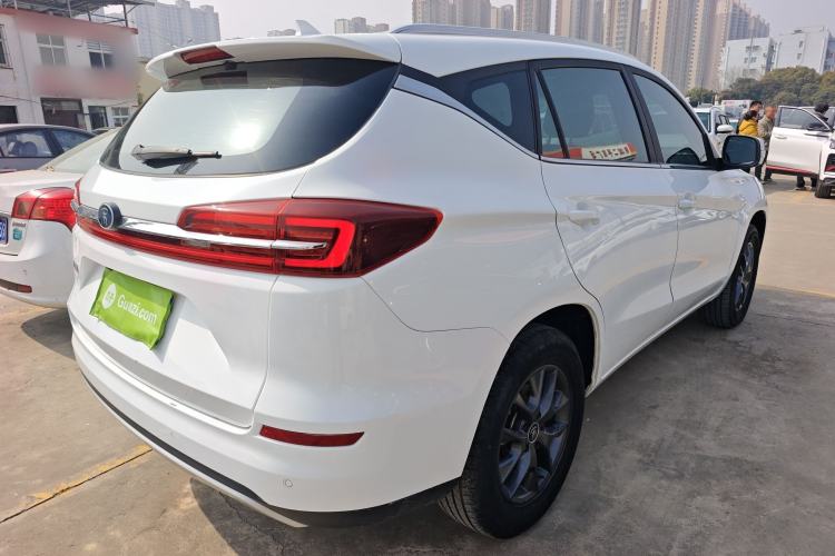 Used BYD Song 2021 Classic Edition 1.5T Manual Luxury Model
