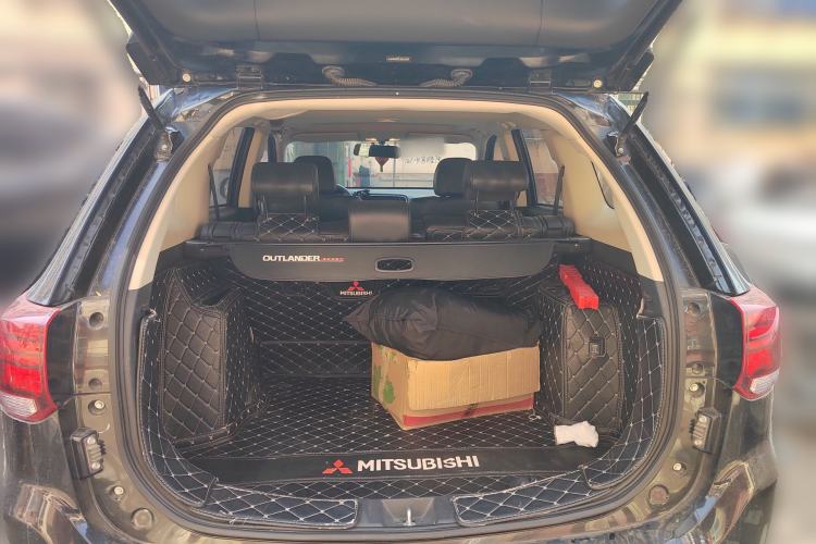 Used Mitsubishi Outlander 2020 2.0L Two-Wheel Drive Enjoyment Version 5 Seats
