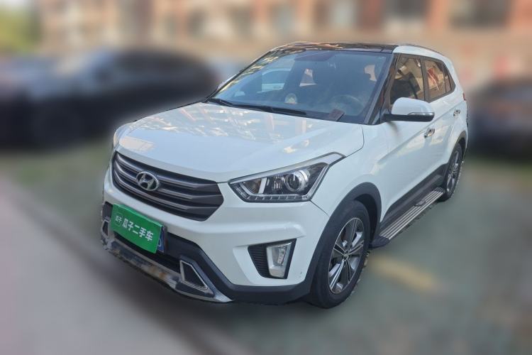 Used Hyundai ix25 2015 1.6L Automatic Two-Wheel-Drive Deluxe DLX Model