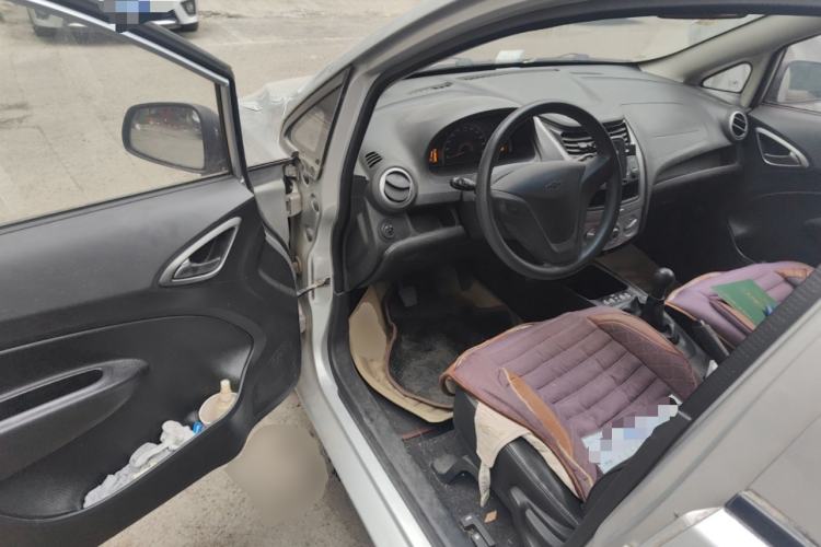 Used Chevrolet Sail 2013 Sedan 1.2L Manual Fashionable Happiness Edition
