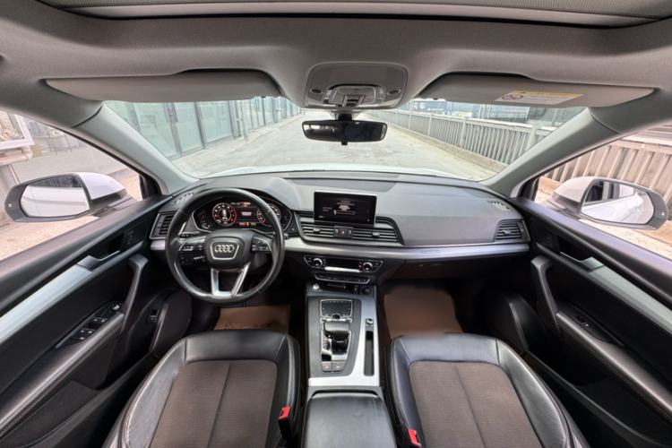 Used Audi Q5L 2018 40 TFSI Prestige Fashion Edition China V Interior 2