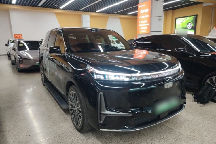 Used Geely Galaxy M9 2025 Model 210km Four-Wheel-Drive Leading Edition
