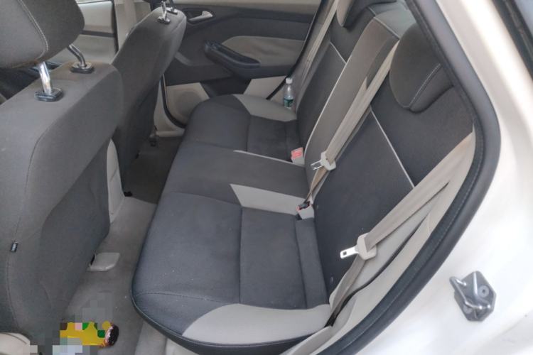 Used Ford Focus 2012 Sedan 1.6L Automatic Comfort Model
