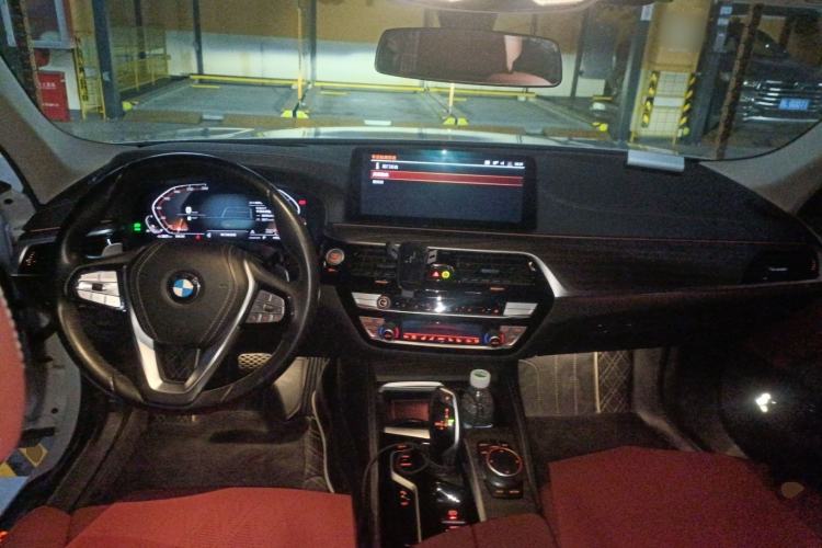 Used BMW 5 Series 2021 530Li Luxury Edition Premium Package
