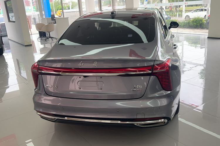 Used Hongqi H5 2023 2.0T Automatic Smart Connect Flagship Edition Exterior 4