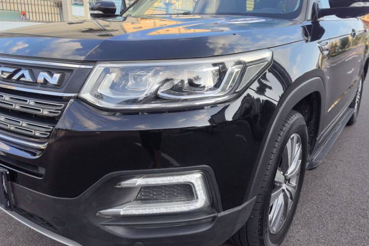 Used Changan CS95 2017 2.0T Two-Wheel Drive Zhituo Edition