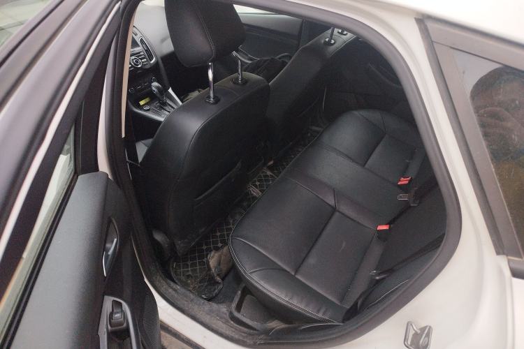 Used Ford Focus 2018 Hatchback Classic 1.6L Automatic Comfort Plus SmartDrive Edition Left Rear Seat