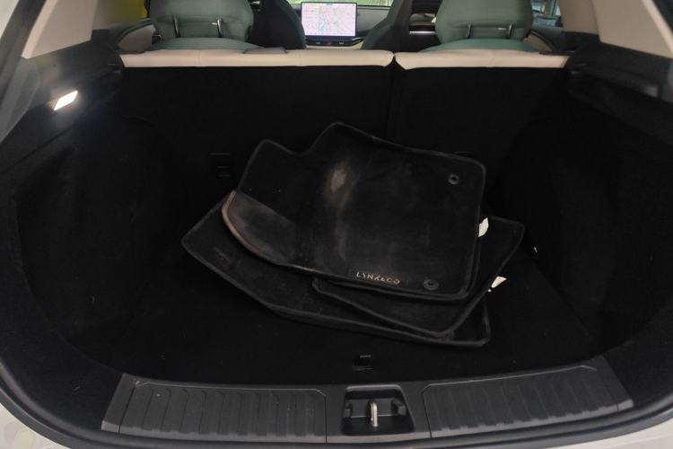 Used Lynk & Co 06 EM-P 2023 EM-P 126 Long-Range Pro