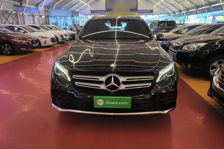 Used Mercedes-Benz GLC 2017 GLC 260 4MATIC Luxury Model
