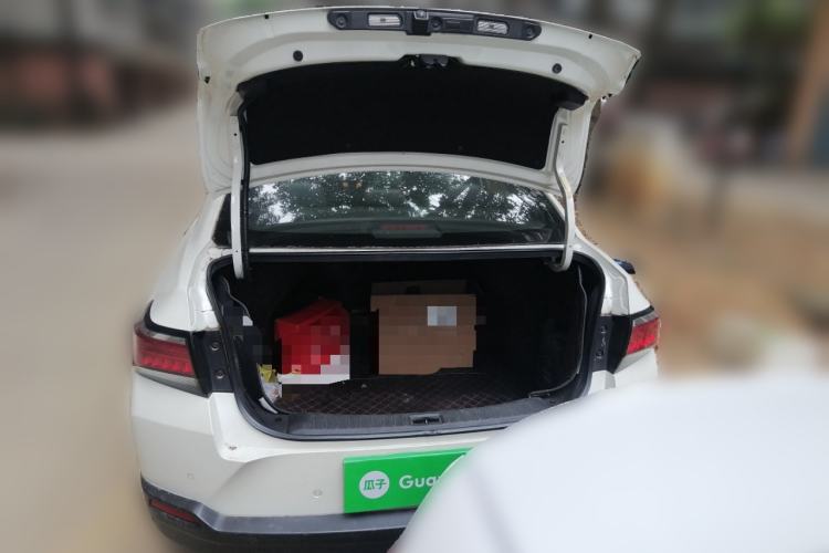 Used Venucia D60 2019 1.6L XL CVT SmartConnect Elite Edition (ISS)