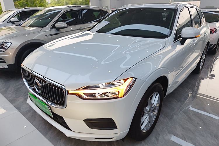 Used Volvo XC60 2018 T4 Zhiyi Edition Front