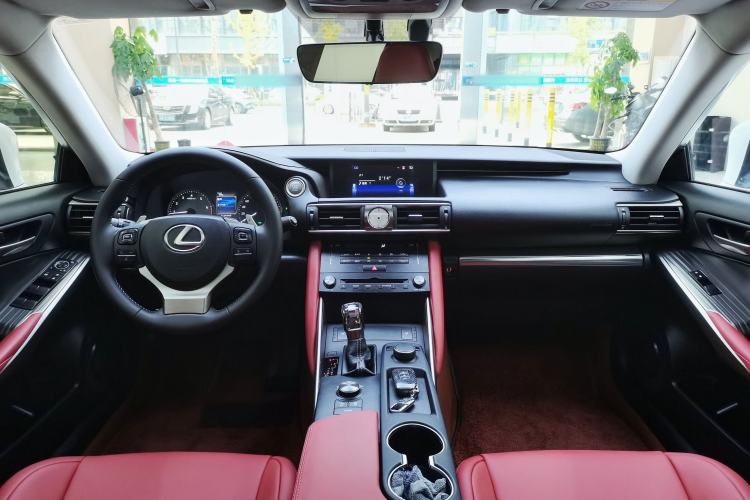 Used Lexus IS 2017 300 FENGSHANG Edition