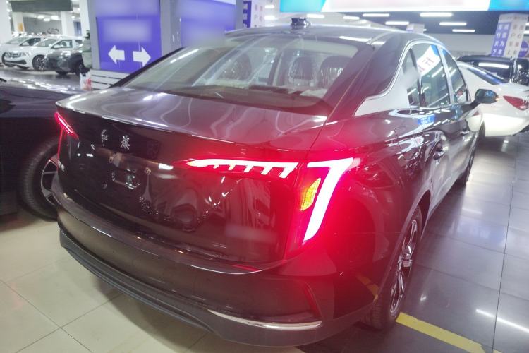 Used Hongqi E-QM5 2023 Revised Version Basic Travel Edition Rear Right 45 Deg