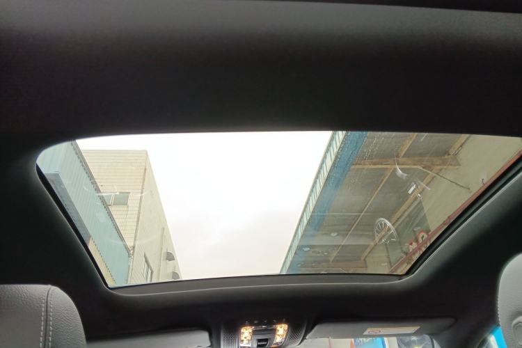 Used Mercedes-Benz A-Class 2022 Revised Version A 200 L Sport Sedan Fashionable Style Headliner