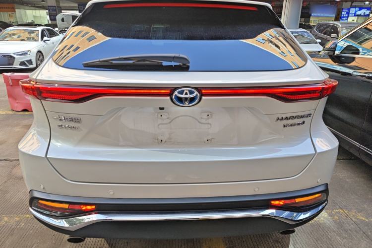 Used Toyota Harrier 2022 Dual-Engine 2.5L CVT Four-Wheel Drive Luxury Edition