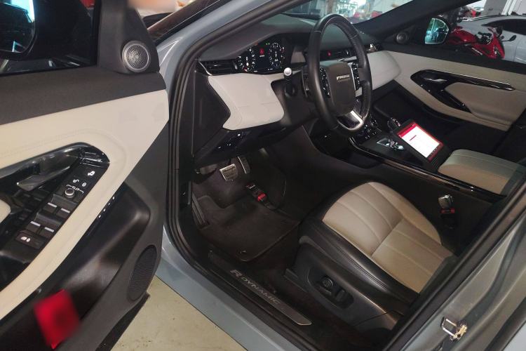 Used Land Rover Range Rover Evoque 2020 249 PS R-DYNAMIC SE Sport Technology Edition
