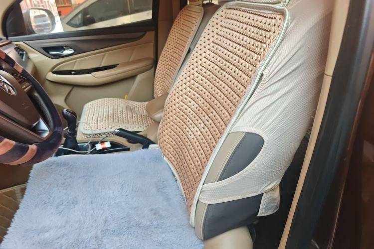 Used Baojun 730 2017 1.5T Manual Fashion Version 7 Seats China V Emission Standard