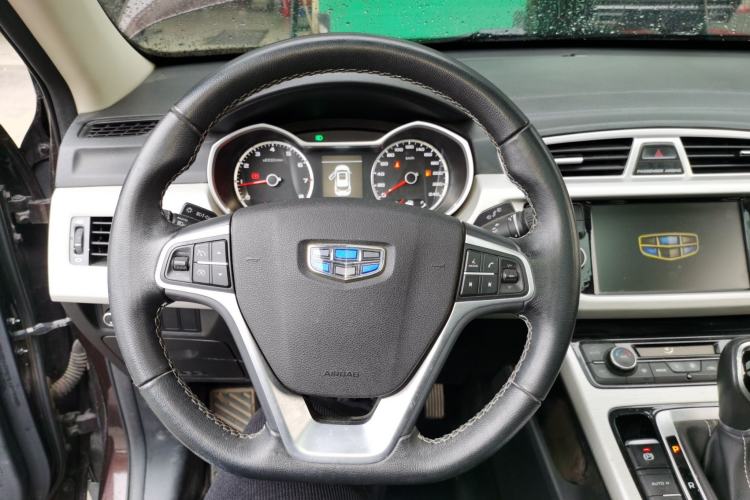 Used Geely Auto Emgrand X7 Sport 2018 1.8TD Automatic Two-Wheel Drive Zhiya Model