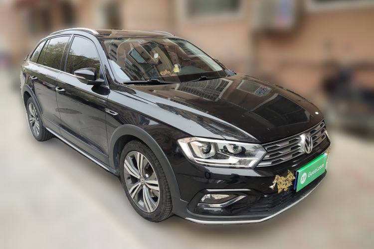 Used Volkswagen C-TREK 2017 230TSI DSG Luxury Model